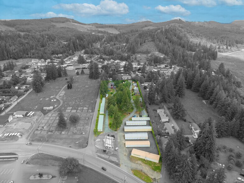 More Photos Of 498 W Central Blvd, Coquille Self Storage For Sale