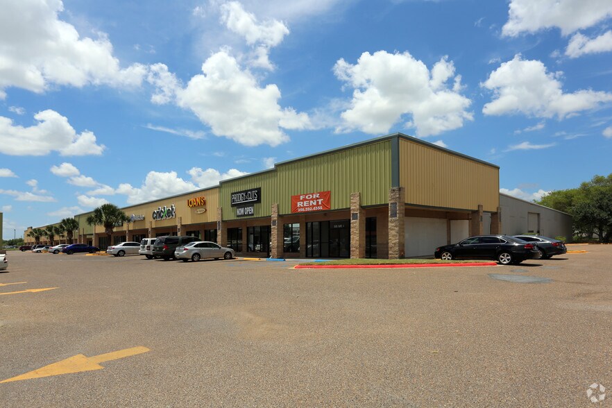 Primary Photo Of 3525 International Blvd, Brownsville Storefront Retail Office For Lease