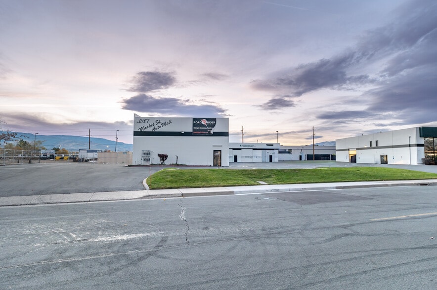 More Photos Of 2187 Market St, Reno Warehouse For Lease
