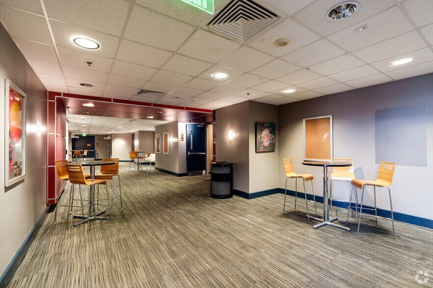 More Photos Of , Orlando Office For Sale