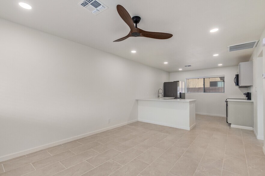 More Photos Of 140-148 E Mohave Rd, Tucson Apartments For Sale