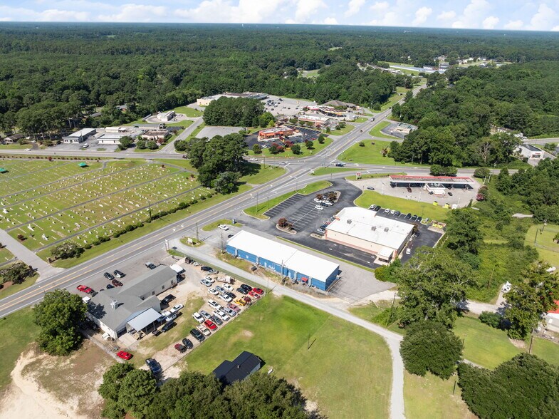 More Photos Of 1108 Kingold Blvd, Snow Hill Freestanding For Sale