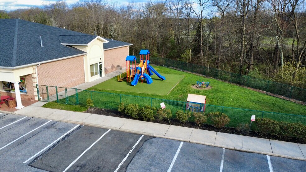 More Photos Of 621 US Highway 130, Hamilton General Retail For Sale