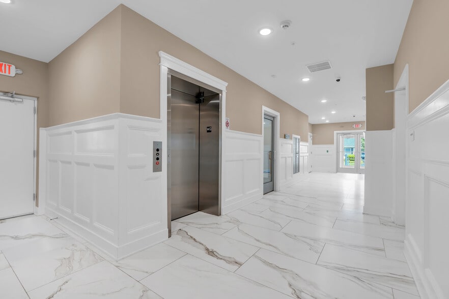 More Photos Of 33 Union Ave, Manasquan Apartments For Sale