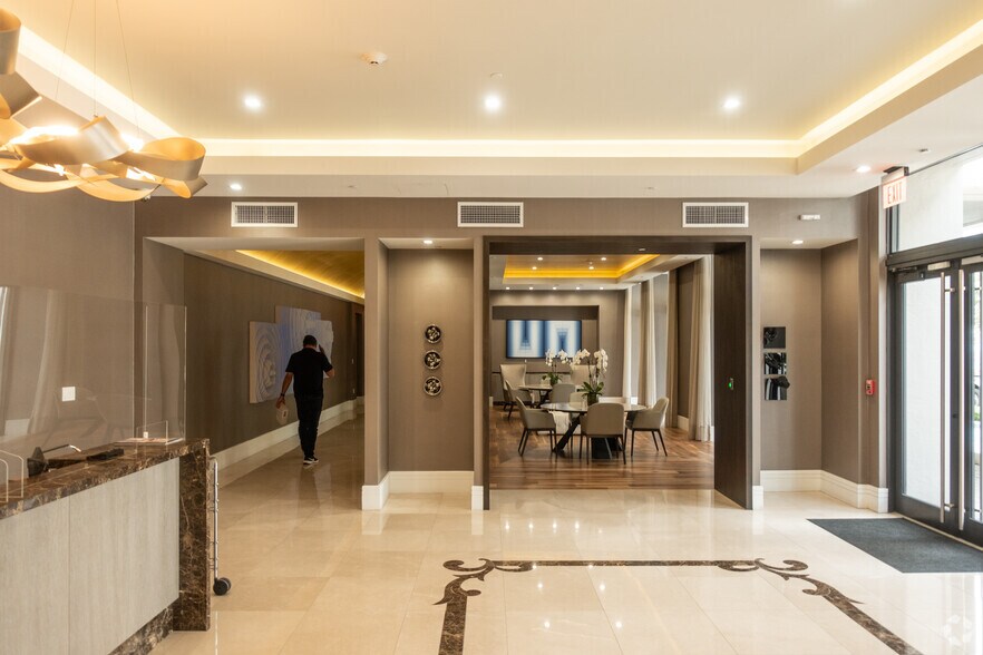 More Photos Of 700 Biltmore Way, Coral Gables Hotel For Sale