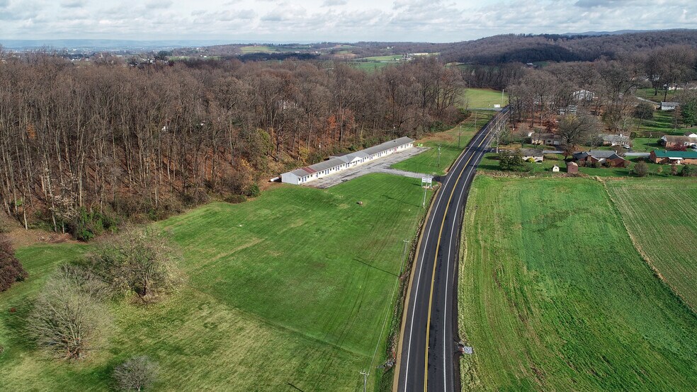 More Photos Of 4221 Stiegel Pike, Newmanstown Hotel For Sale