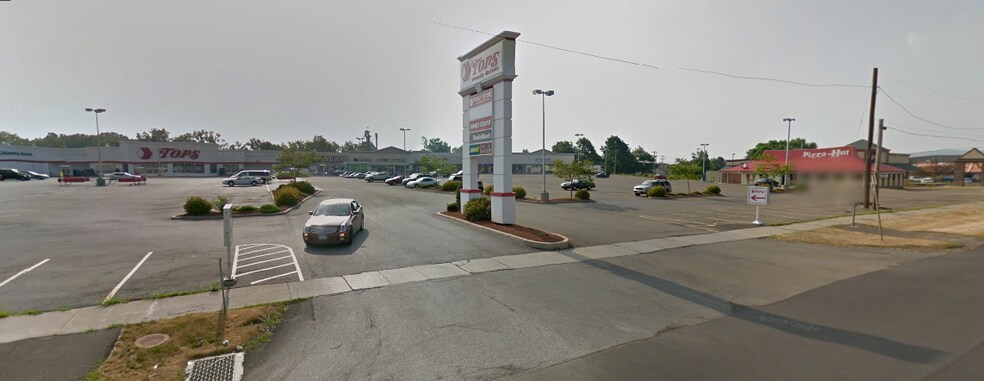 More Photos Of 172-230 S Cascade Dr, Springville Unknown For Lease