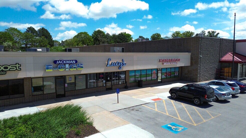 More Photos Of 108th & Maple Rd, Omaha Unknown For Lease