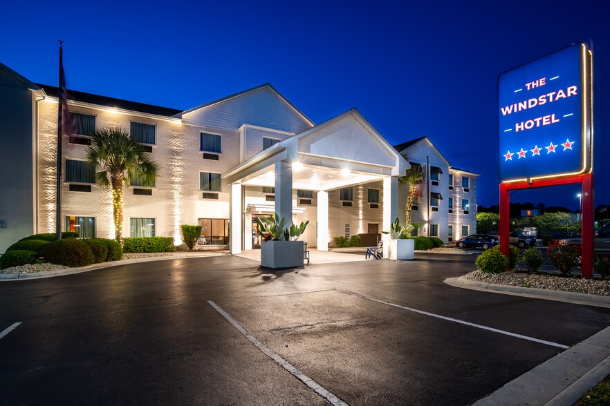 More Photos Of 801 Cedar Point Blvd, Cedar Point Hotel For Sale