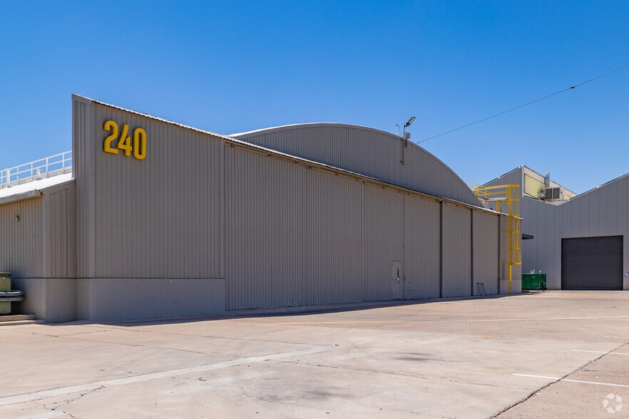 Primary Photo Of 1300 S Litchfield Rd, Goodyear Unknown For Lease