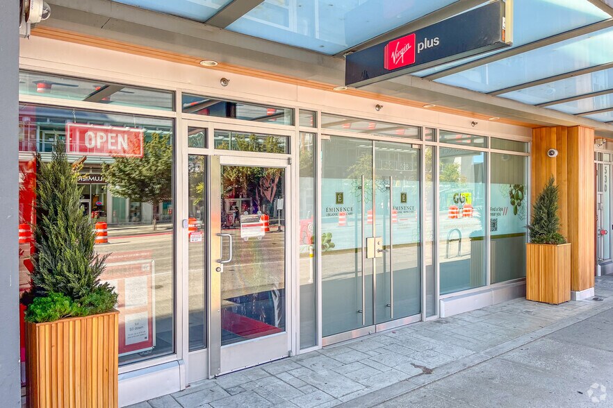 More Photos Of 530 W Broadway, Vancouver Storefront For Lease