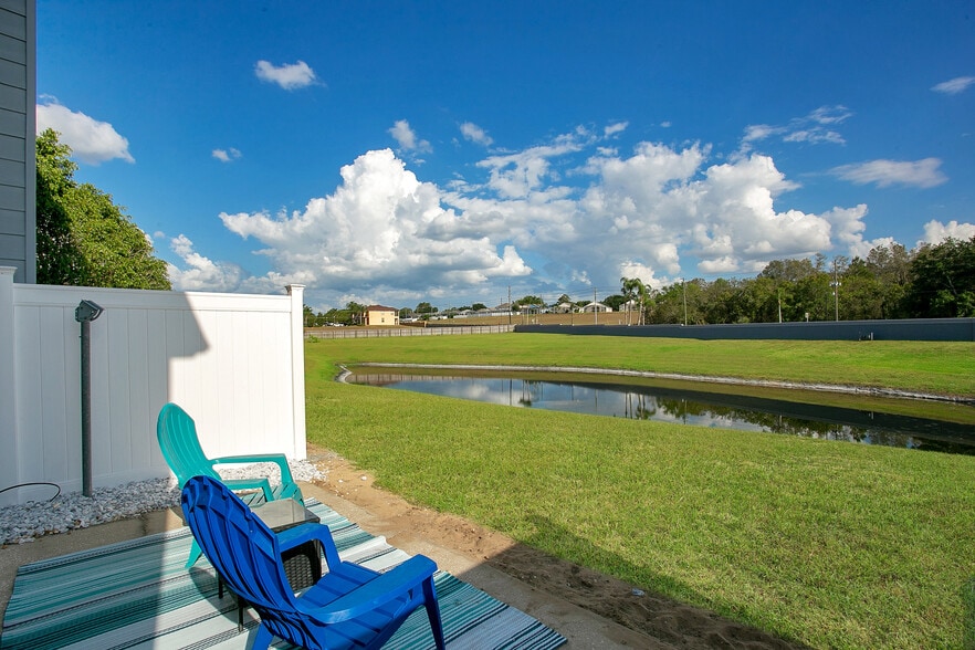 More Photos Of 141 Coco Plum Dr, Davenport Apartments For Sale