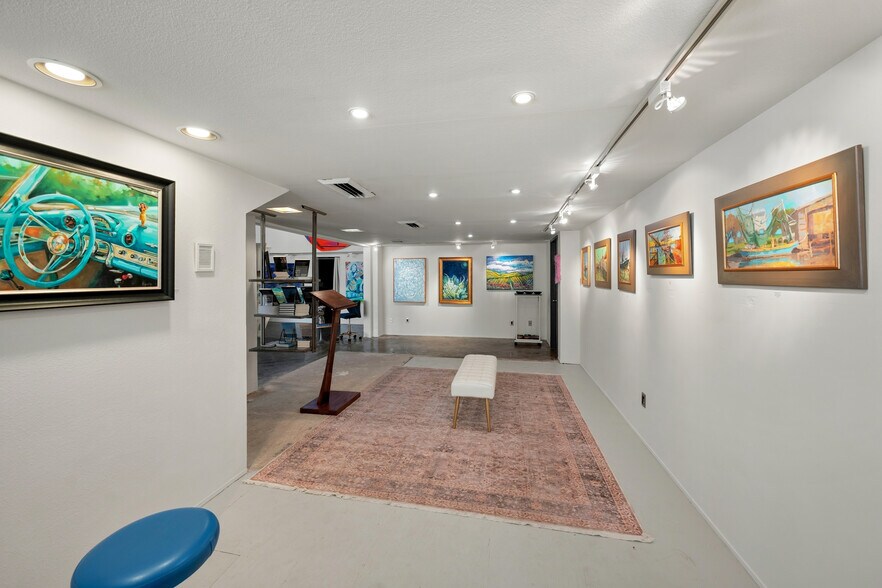 More Photos Of 515 22nd St, Galveston General Retail For Sale