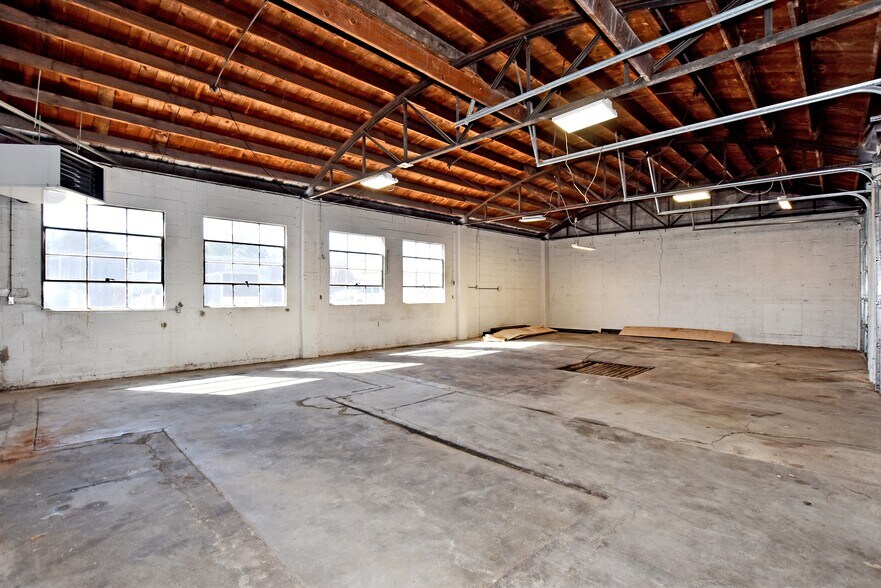 More Photos Of 115 Hwy 85, Ault Freestanding For Lease