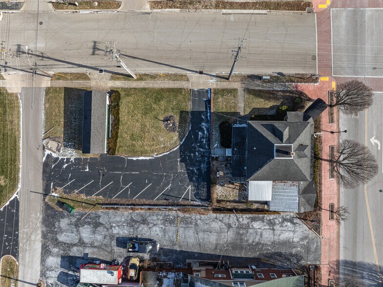 More Photos Of 101 W National Rd, Englewood Freestanding For Sale