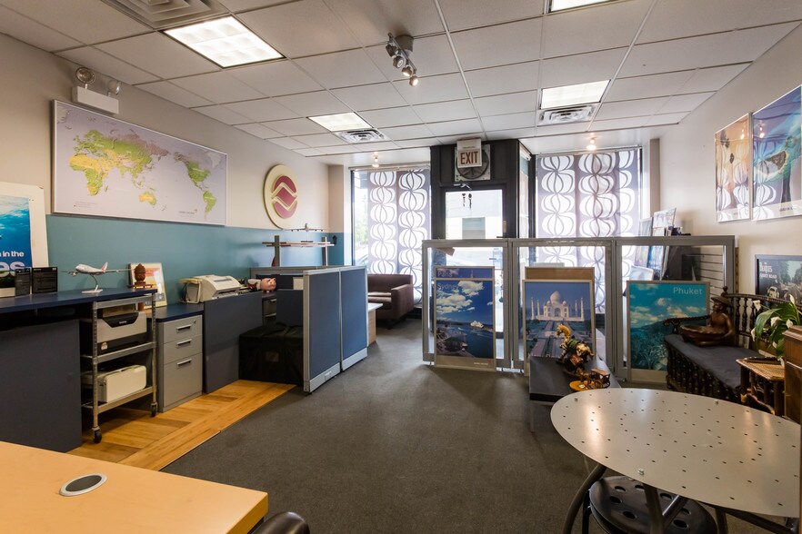 More Photos Of 1338-1346 W Irving Park Rd, Chicago Apartments For Lease