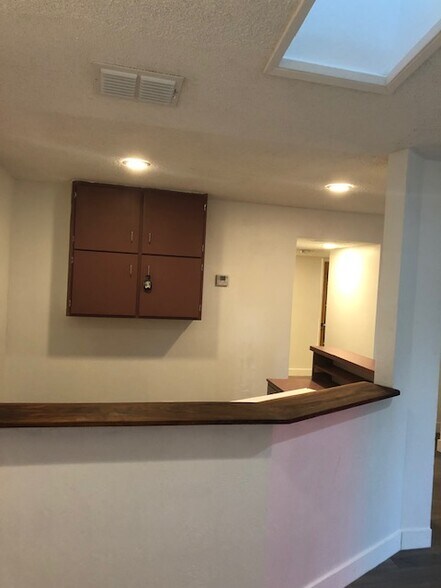 More Photos Of 8329 Fair Oaks Blvd, Carmichael Medical For Lease