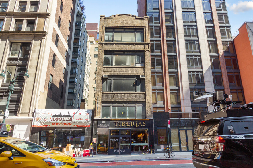 Primary Photo Of 45 E 34th St, New York Storefront Retail Office For Lease