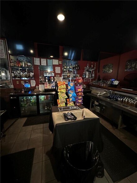 More Photos Of 12 Cottonton Rd, Pittsview Restaurant For Sale