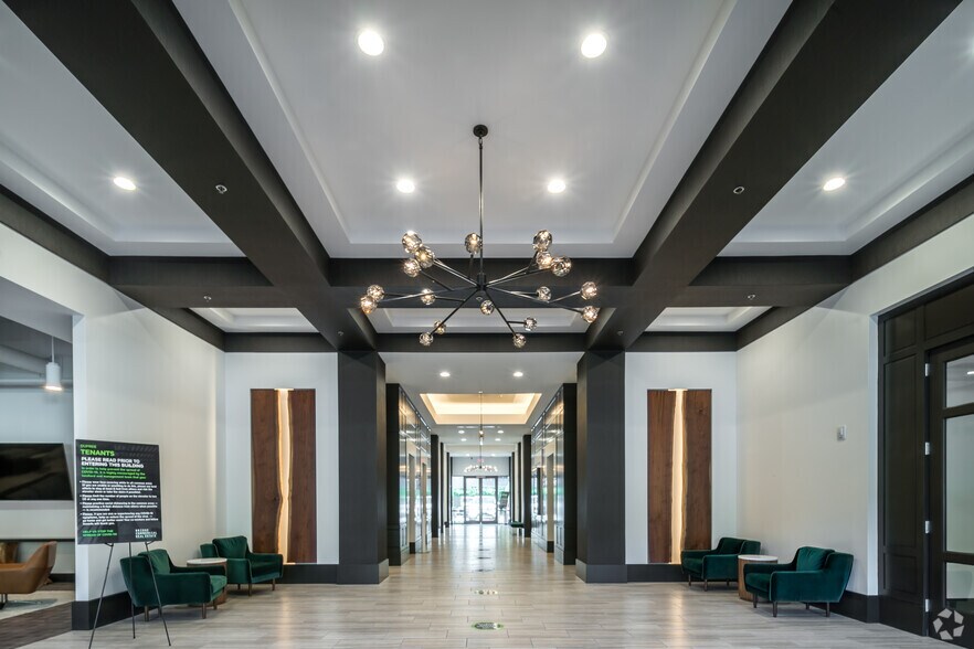 More Photos Of 6120 Powers Ferry Rd NW, Atlanta Office For Lease