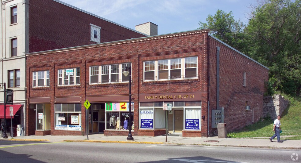 More Photos Of 2 Monument Sq, Woonsocket Medical For Sale