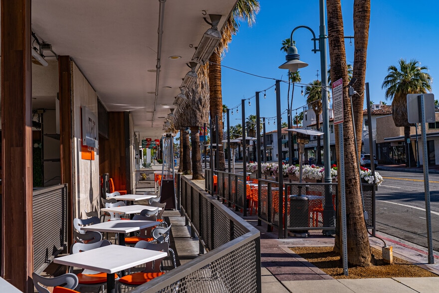 More Photos Of 707-745 N Palm Canyon Dr, Palm Springs Restaurant For Lease