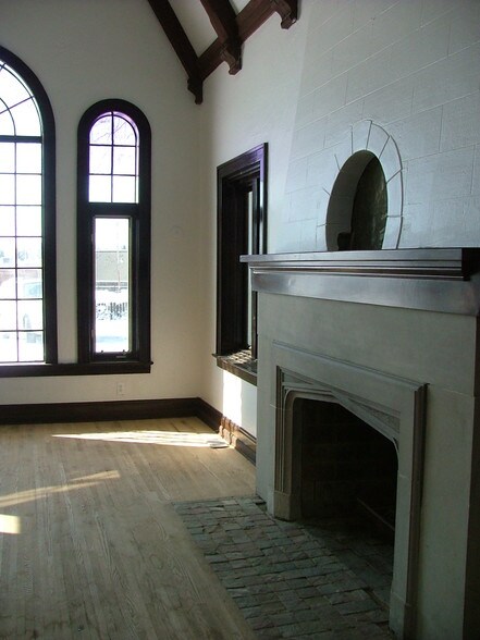 More Photos Of 2488 Golfside Dr, Ypsilanti Office Residential For Lease