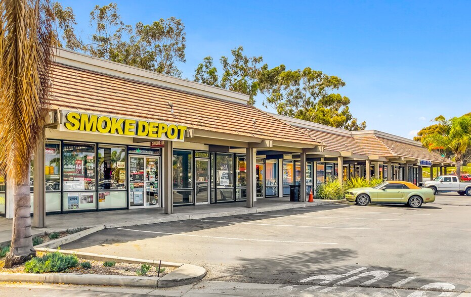 More Photos Of 1715-1779 Oceanside Blvd, Oceanside Unknown For Lease