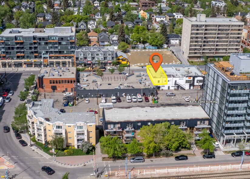 More Photos Of 320 10th St NW, Calgary Storefront Retail Office For Lease