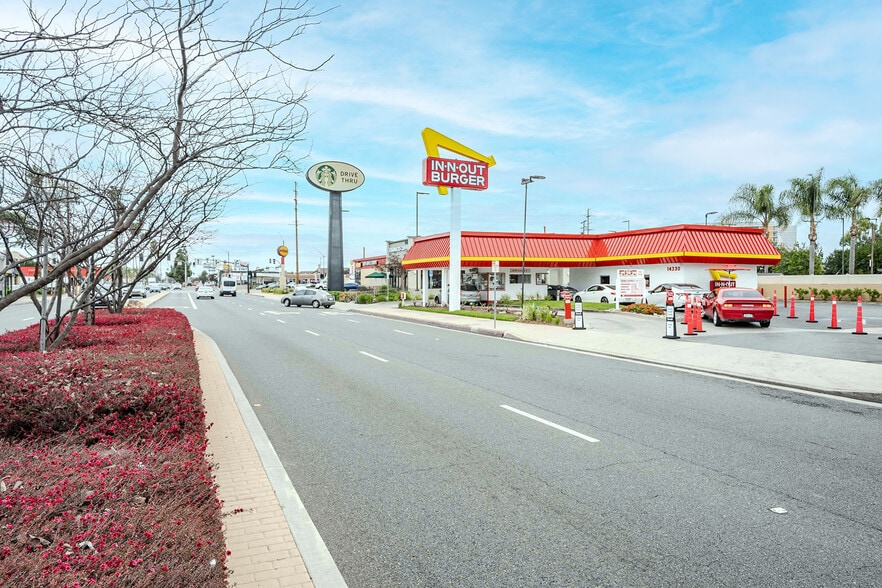 More Photos Of , Norwalk General Retail For Sale