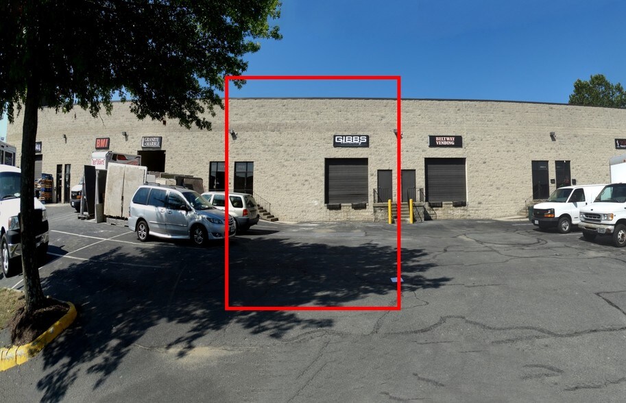 More Photos Of 7608 Fullerton Rd, Springfield Warehouse For Lease