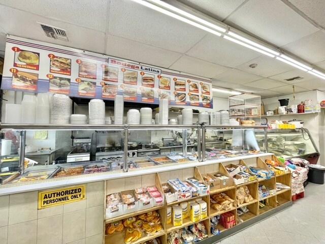 More Photos Of 50 Middle Country Rd, Coram Storefront Retail Office For Lease