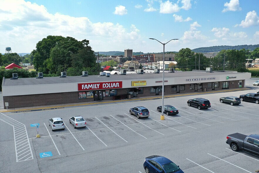 More Photos Of 10-46 S 18th St, Columbia Unknown For Lease