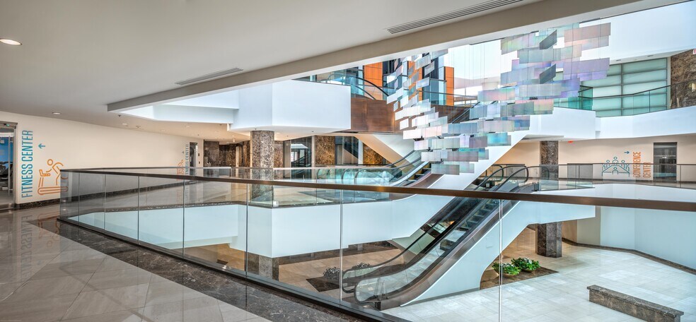 More Photos Of 3 Bethesda Metro Center, Bethesda Coworking Space