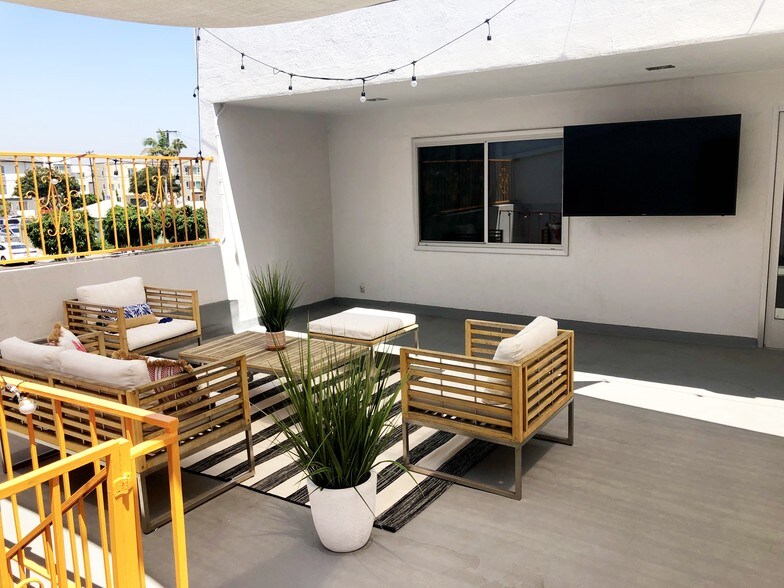 More Photos Of 10840-10848 Paramount Blvd, Downey Office For Lease