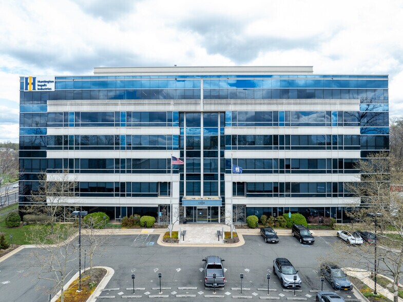 More Photos Of 12730 Fair Lakes Cir, Fairfax Office For Lease