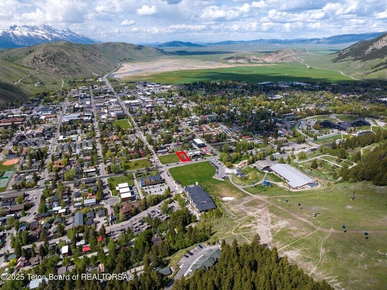 More Photos Of 35 E Snow King Ave, Jackson Land For Sale