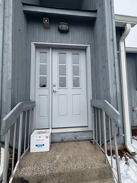 More Photos Of 216 Stelton Rd, Piscataway Medical For Sale