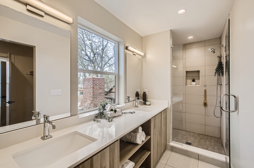 More Photos Of 2323 S High St, Denver Apartments For Sale