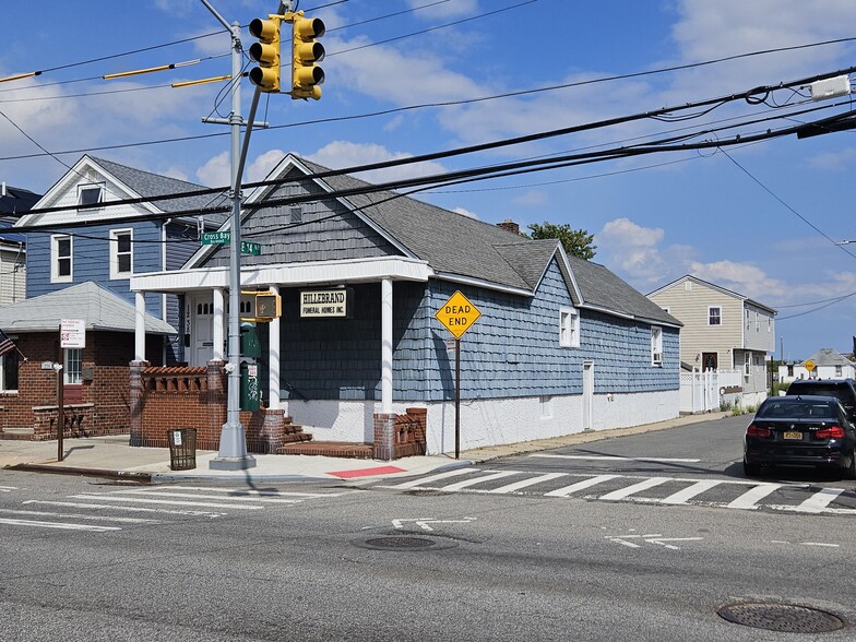 Primary Photo Of 1238 Cross Bay Blvd, Broad Channel Flex For Sale