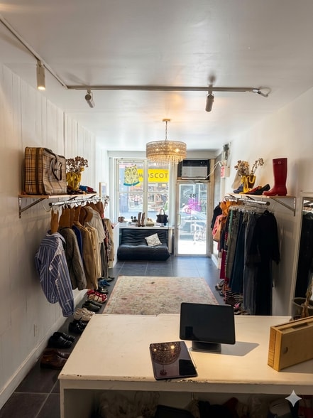 More Photos Of 95 Orchard St, New York Apartments For Lease