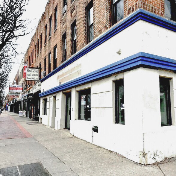 More Photos Of 6095 Myrtle Ave, Ridgewood Apartments For Lease