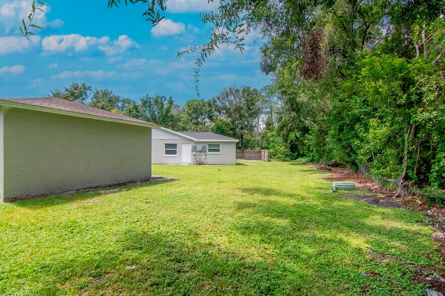 More Photos Of , Bradenton Multifamily For Sale