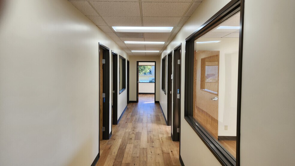 More Photos Of 5450 Telegraph Rd, Ventura Office For Lease