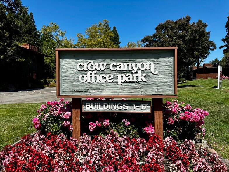 More Photos Of 4 Crow Canyon Ct, San Ramon Office For Sale