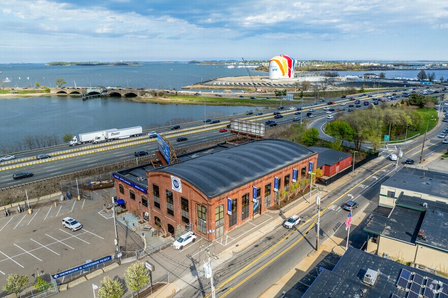 Primary Photo Of 296 Freeport St, Boston Showroom For Lease