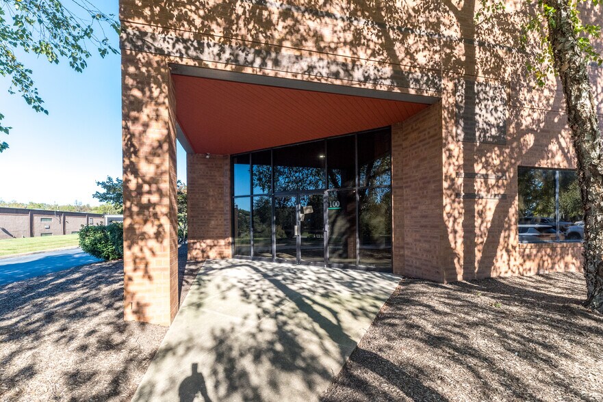 More Photos Of 905 Airport Rd, West Chester Research And Development For Lease