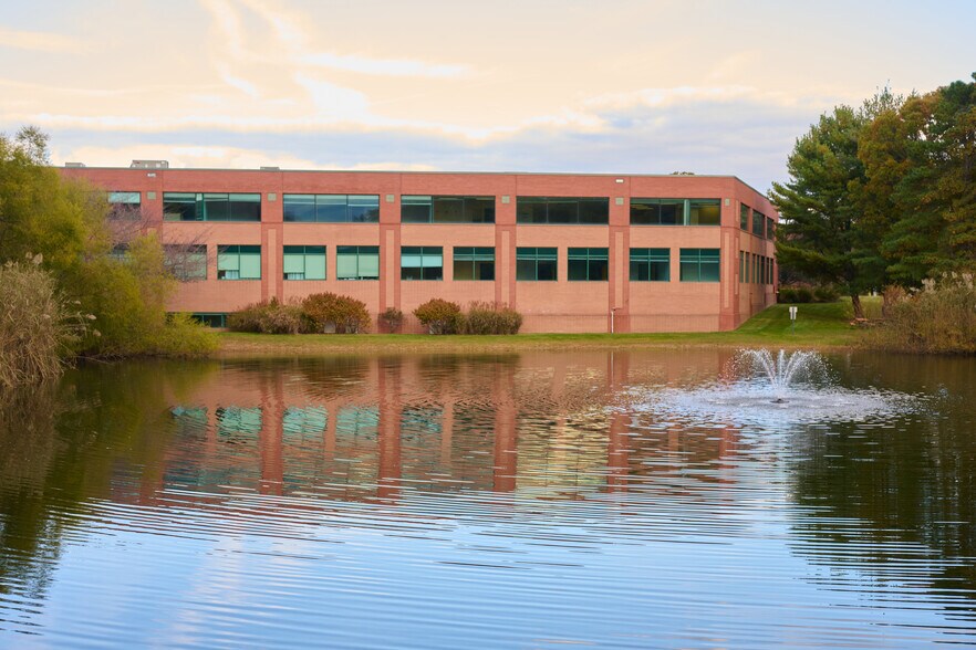 More Photos Of 6 Technology Dr, Setauket Unknown For Lease