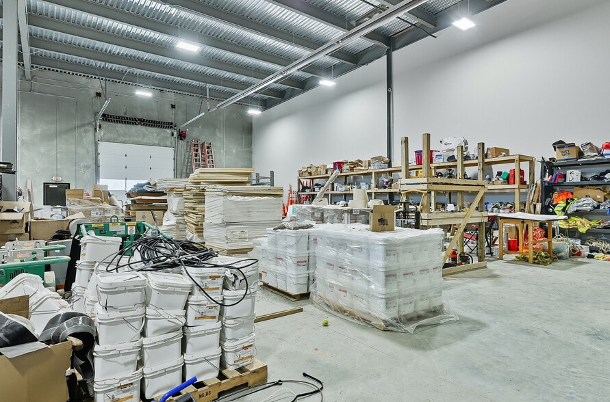 More Photos Of 14217 S 220th St, Gretna Distribution For Lease