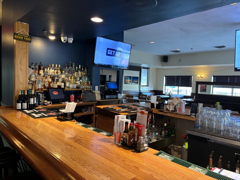 More Photos Of 100 Trowbridge Rd, Bourne Hospitality For Sale